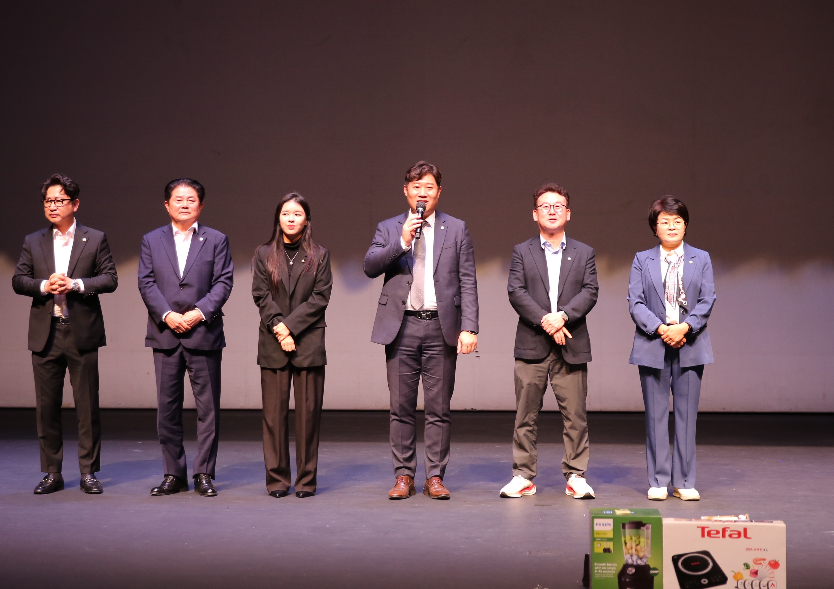 장안 은빛 어르신 노래자랑4번 사진